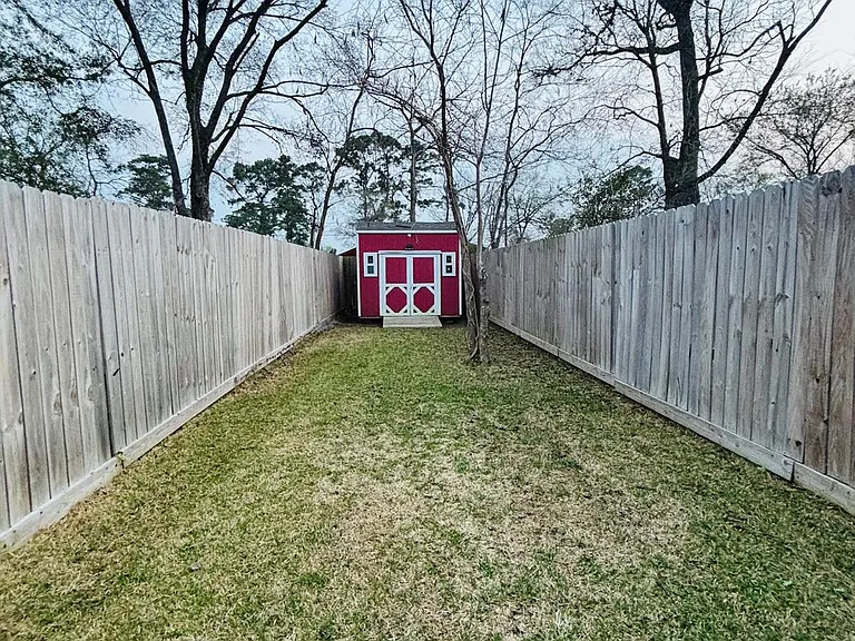8220 Crestview Dr #A — Photo 16