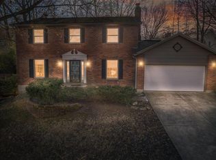 3636 Falcon Ridge Ct, Saint Louis, MO 63129