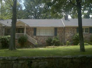 1300 Cinderella Rd, Lookout Mountain, GA 30750