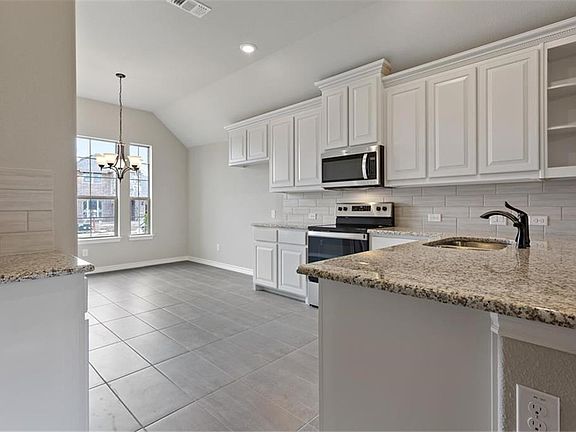 4th image of 4208 Ambergate Dr