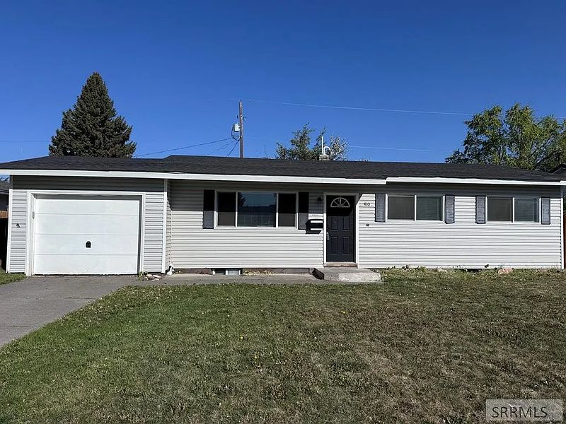 1st image of 410 Lincoln Dr