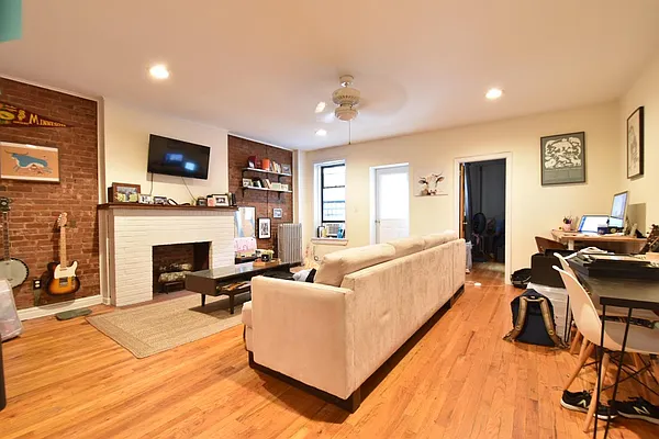 Rented by (Legacy) NY Quality Living Uptown | media 19