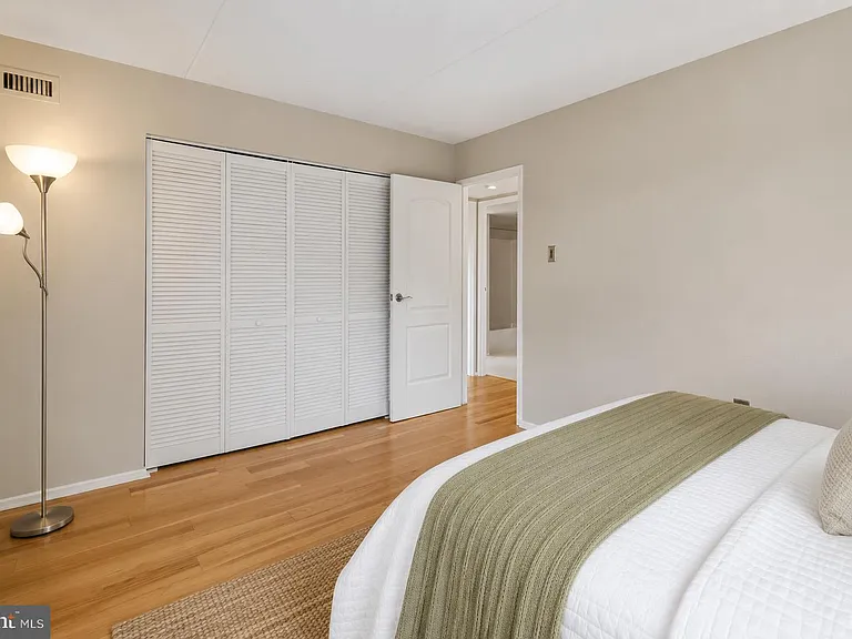 6300 Stevenson Ave #1015 — Photo 8