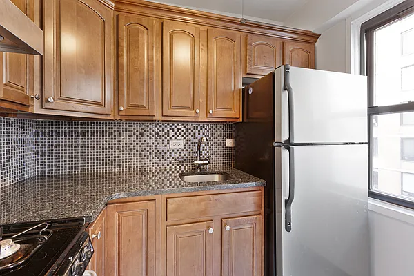 Sold by Platinum Properties | media 5