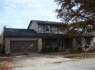 754 Penny Ct, Ballwin, MO 63011