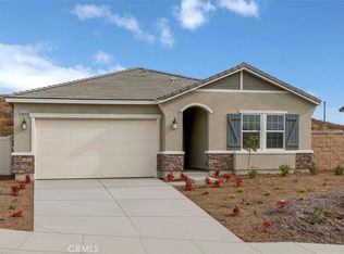 45230 Maverick Ct, Lake Elsinore, CA 92532