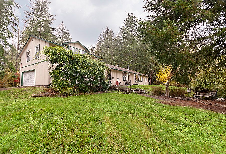 1st image of 12220 Rock View Ln SE