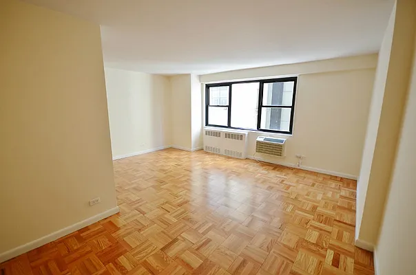 Rented by Keller Williams NYC | media 9