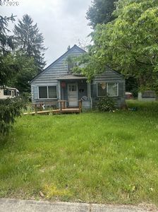 324 NW Garibaldi St, Hillsboro, OR, 97124