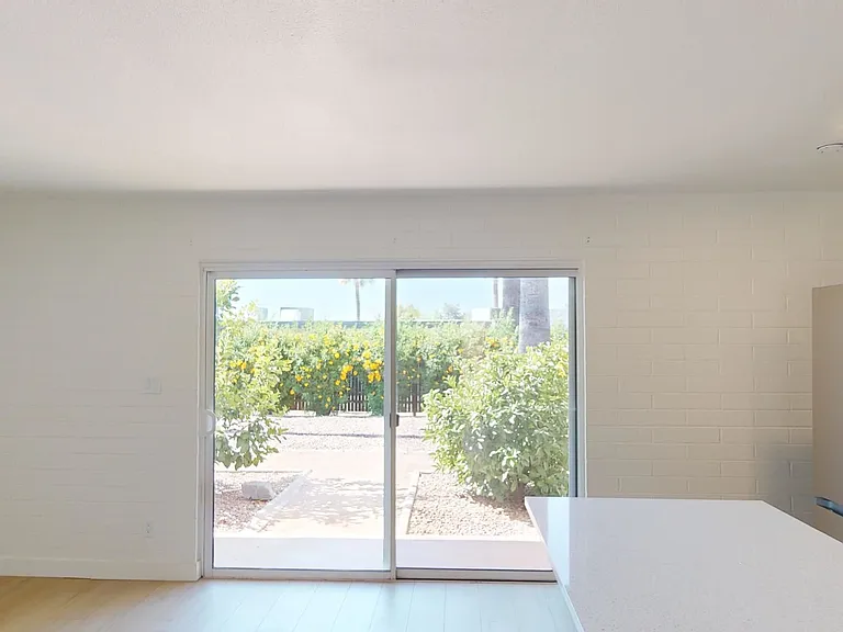 1712-1724 E Ocotillo Rd — Photo 85