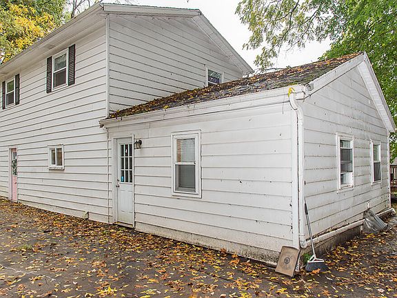 5th image of 3818 Madison St