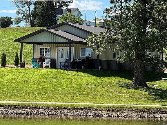 5th image of 1650 Timberlane Rd