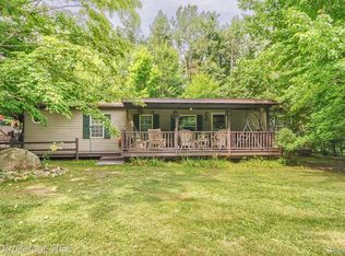 3369 Snoblin Rd, North Branch, MI 48461