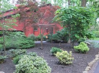 4 Stephen Dr, Princeton, NJ 08540