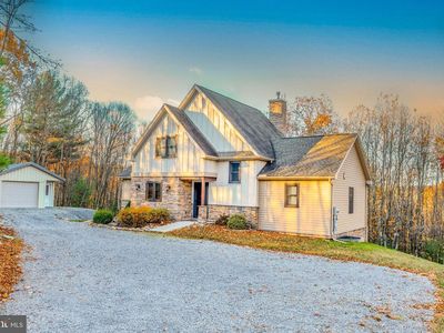 370 Kalers Loft Ln, Lane, PA, 15536