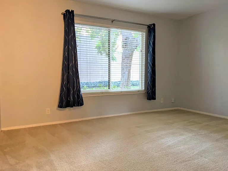 905 W Middlefield Rd #927 — Photo 10