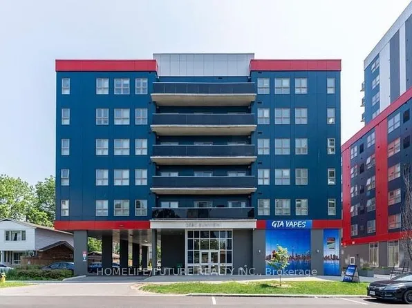 258 Sunview St #323, Waterloo, ON N2L 0H7