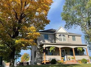 417 Norway St, Norway, MI 49870