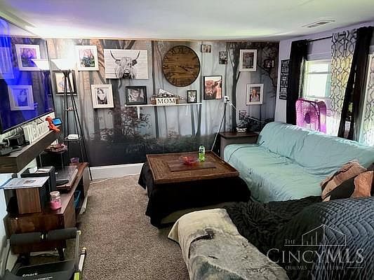 5th image of 6333 Manila Rd