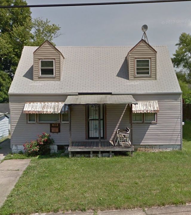 1st image of 452 E Earle