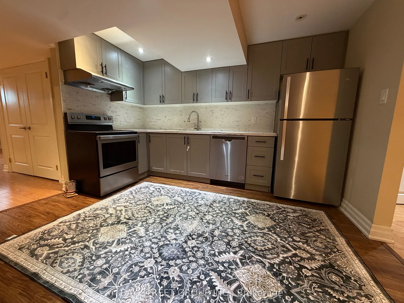2 bed, $1,680 — Photo 2