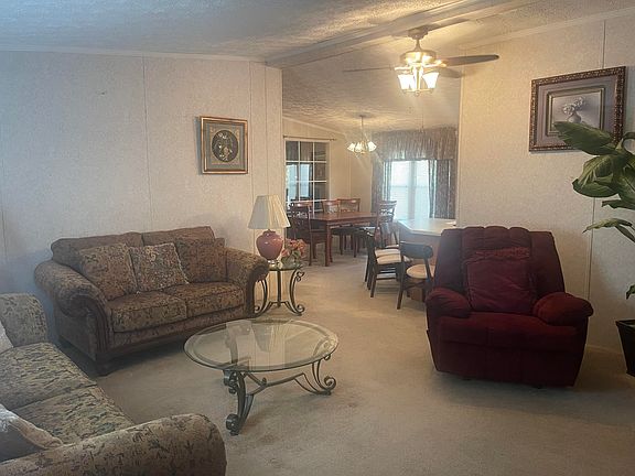 2nd image of 2667 Piper Rd
