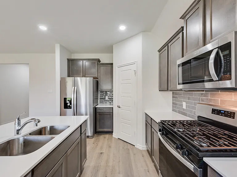 727 Dove Haven Way — Photo 13
