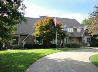 704 W Hale Lake Rd, Warrensburg, MO 64093