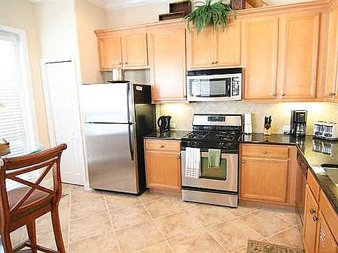 Kitchen now black stainless 