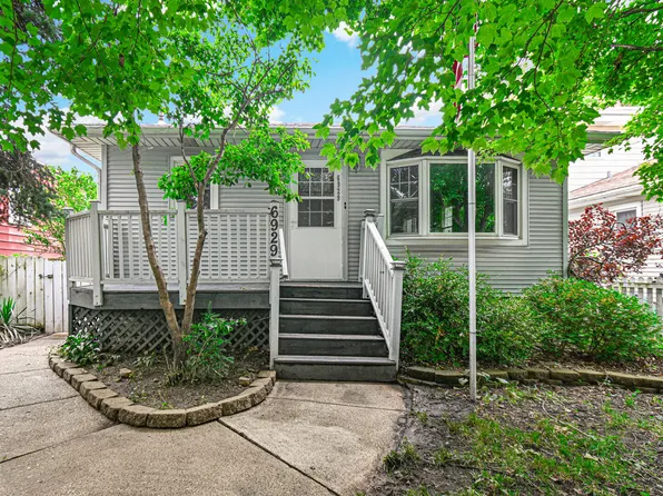 6929 McCook Ave, Hammond, IN 46323