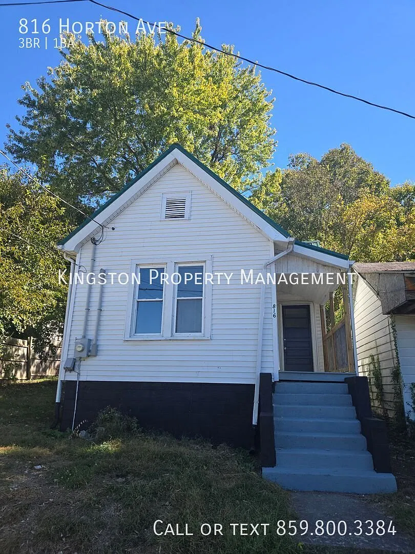 Remodeled 3-Bedroom Home in Paris, Kentucky — Photo 1