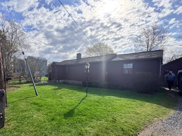 10 Calebs Ln, Rockport, MA 01966