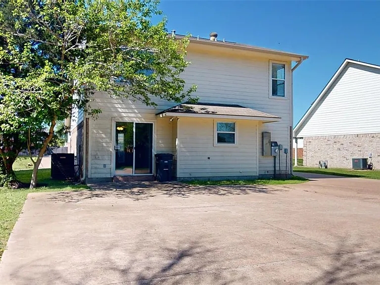 2407 Pintail Loop — Photo 29