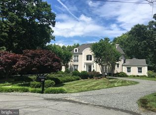 1303 Bishop La, Alexandria, VA 22302