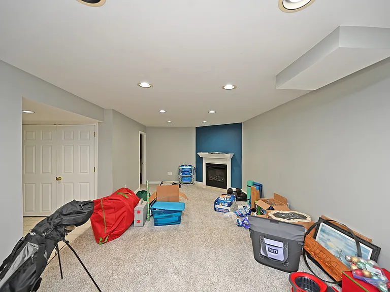 7777 Kugler Mill Rd — Photo 28
