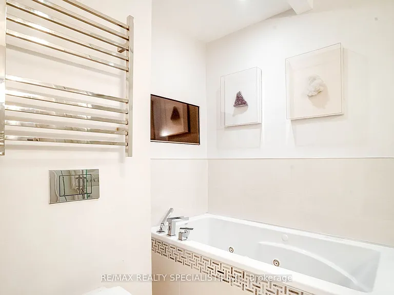 100 Arbors Ln #Townhouse 5 — Photo 26