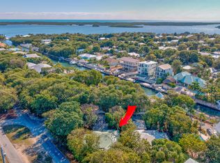 33 Blue Runner St, Key Largo, FL 33037
