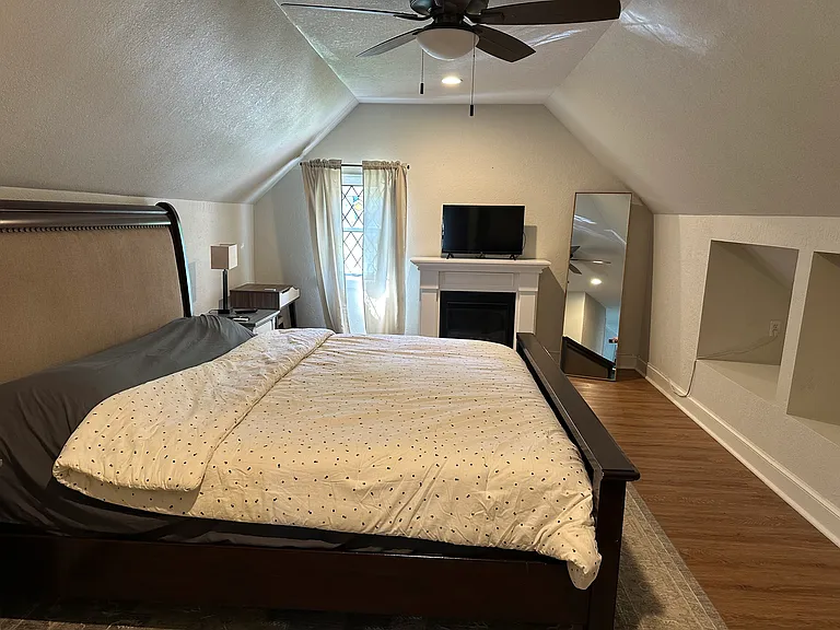 7319 Walnut St — Photo 13