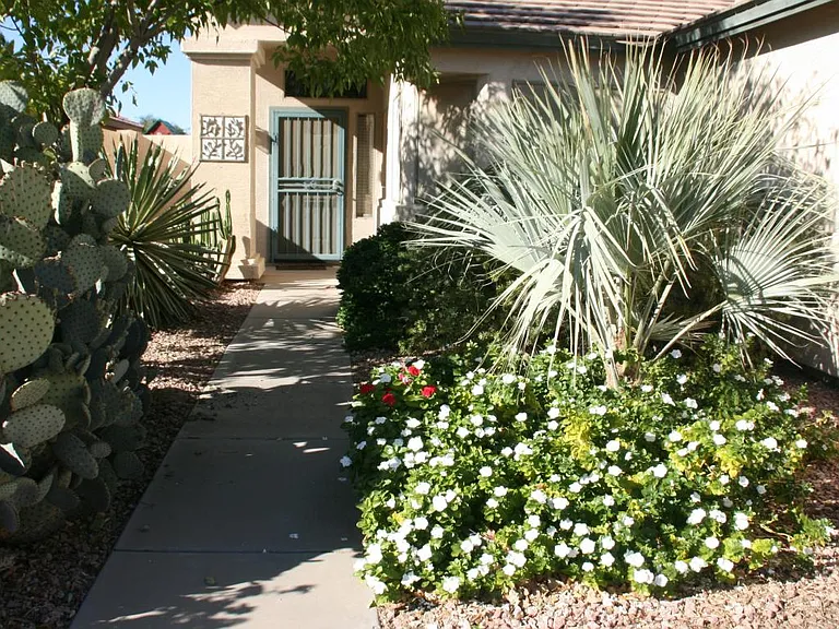Welcome to your single family home with 2 car garage!