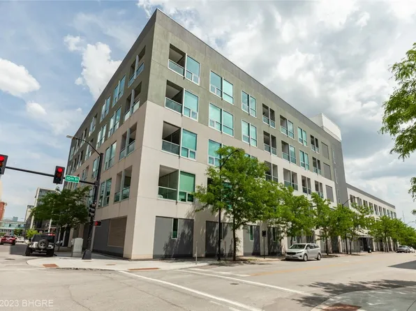 111 10th St Unit 202, Des Moines, IA 50309