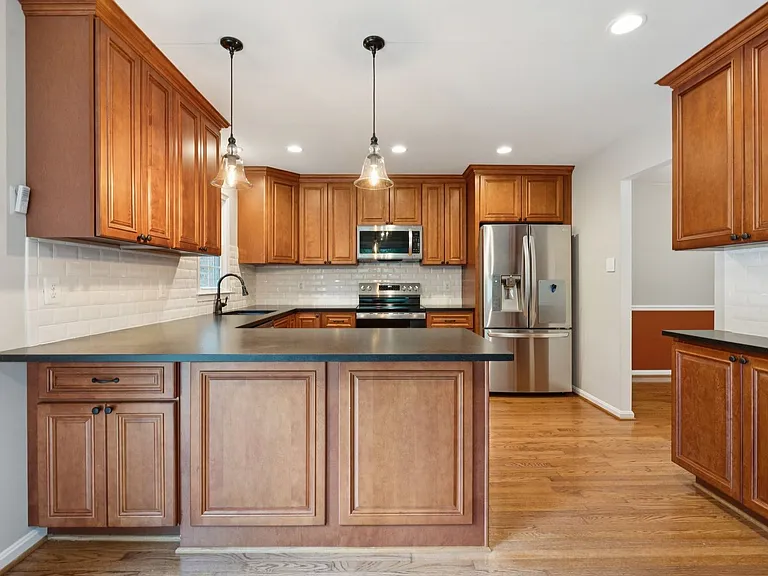 7401 Willshire Hunt Ct — Photo 15