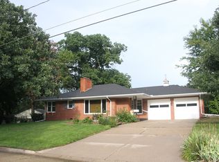 3121 36th St, Des Moines, IA 50310