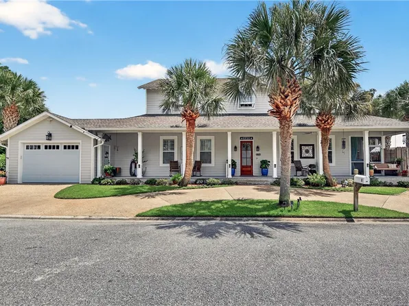 30 Admirals Cv, Saint Simons Island, GA 31522