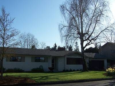 1st image of 919 NW 50th St