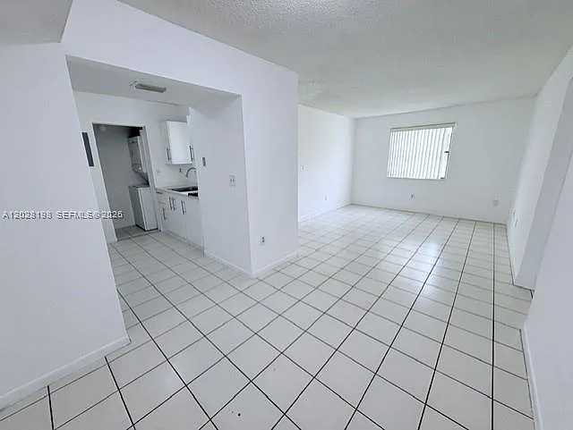 526 NW 114th Ave #201 — Photo 3