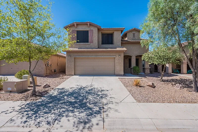 5 bed, 3.0 bath, 2268 sqft, $2,148 — Photo 3