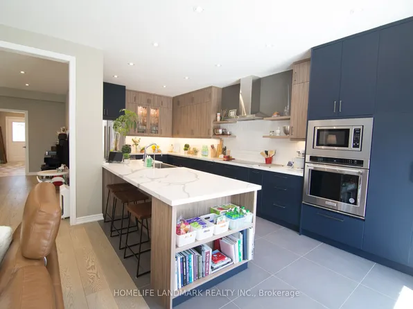93 Park Place Dr, Markham, ON L6E 1Z7