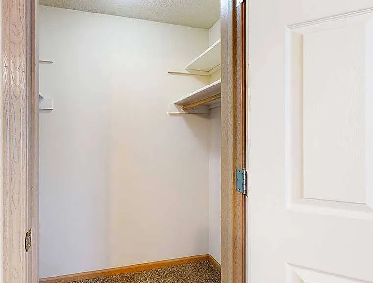 Northbrook Apartments — Photo 162