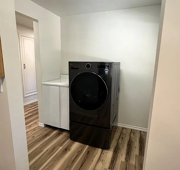 818 NE Johnson St — Photo 11