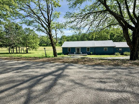 2nd image of 2705 Johnson Branch Rd